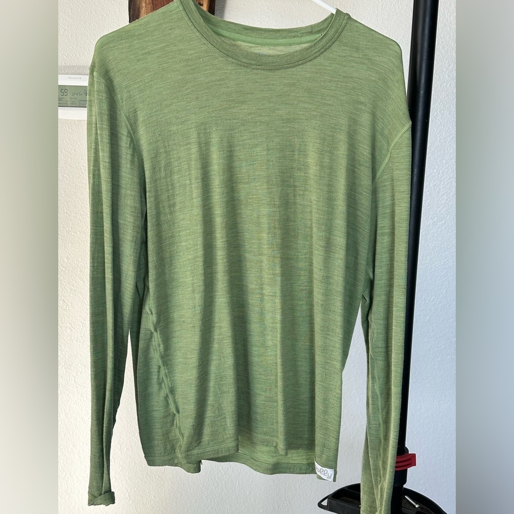Men’s size medium Woolly Merrino, long sleeve shirt